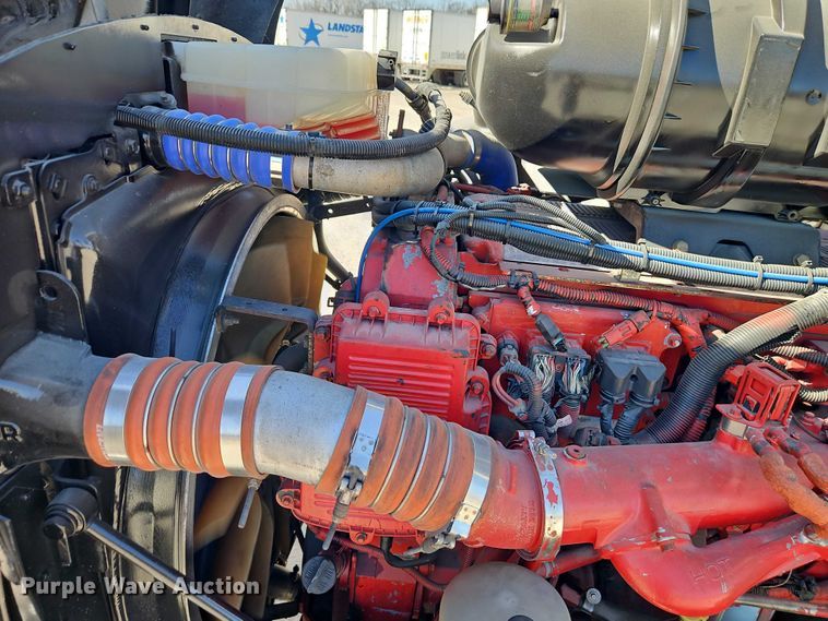 image for item EO7020 2011 Kenworth T660 semi truck