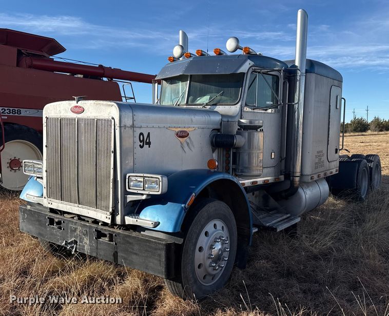 image for item EP2710 1986 Peterbilt 359 semi truck