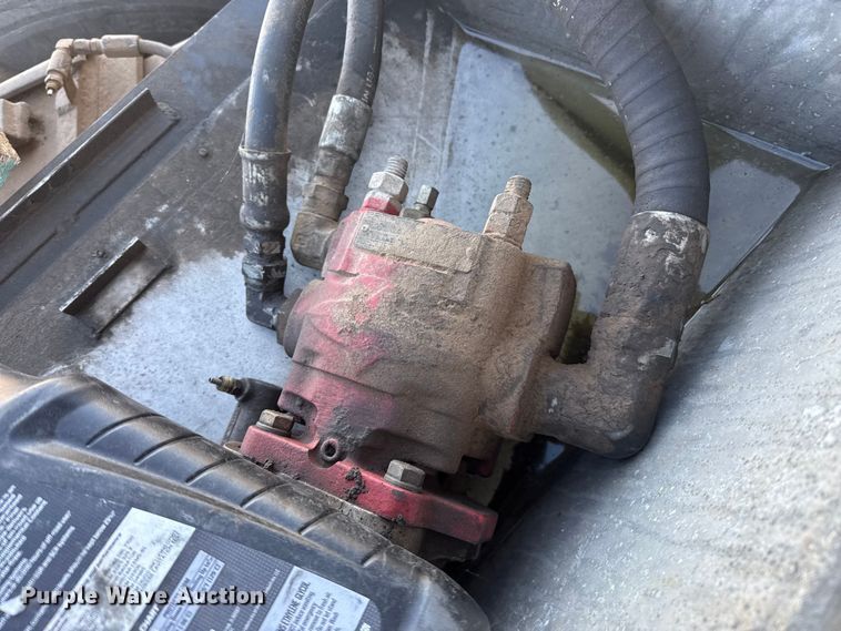 image for item EP2710 1986 Peterbilt 359 semi truck