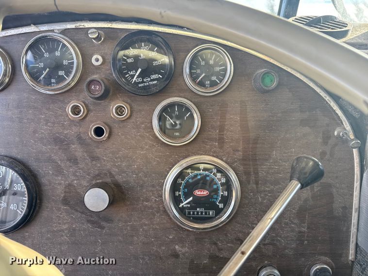 image for item EP2710 1986 Peterbilt 359 semi truck