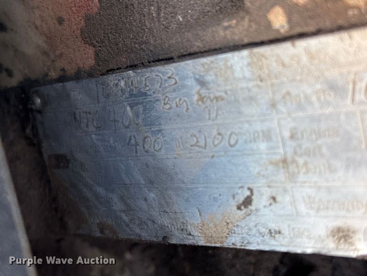 image for item EP2710 1986 Peterbilt 359 semi truck