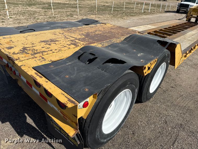 image for item EP2994 2013 Witzco RG-35 lowboy equipment trailer