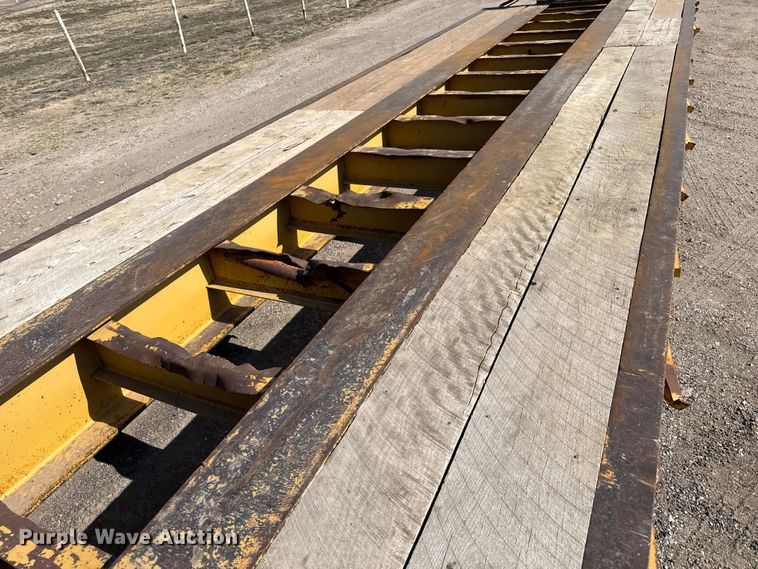 image for item EP2994 2013 Witzco RG-35 lowboy equipment trailer