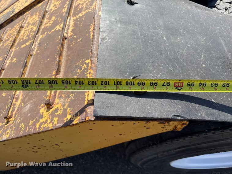 image for item EP2994 2013 Witzco RG-35 lowboy equipment trailer