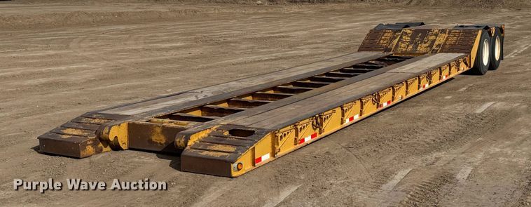image for item EP2994 2013 Witzco RG-35 lowboy equipment trailer