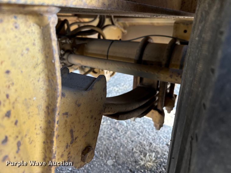 image for item EP2994 2013 Witzco RG-35 lowboy equipment trailer