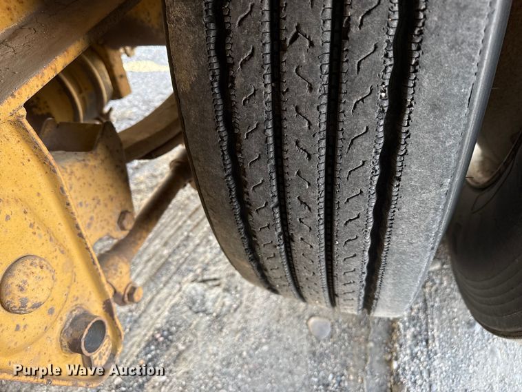 image for item EP2994 2013 Witzco RG-35 lowboy equipment trailer