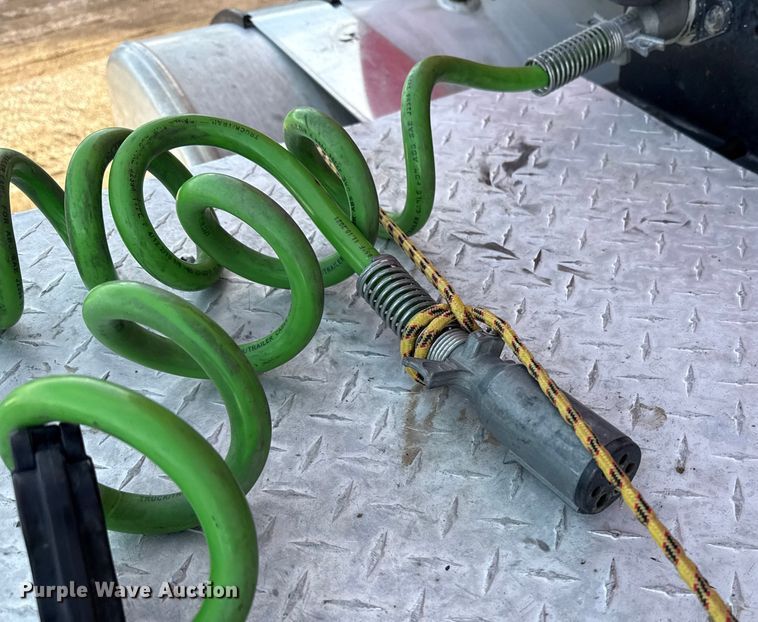 image for item EP2995 2005 Western Star 4900 semi truck