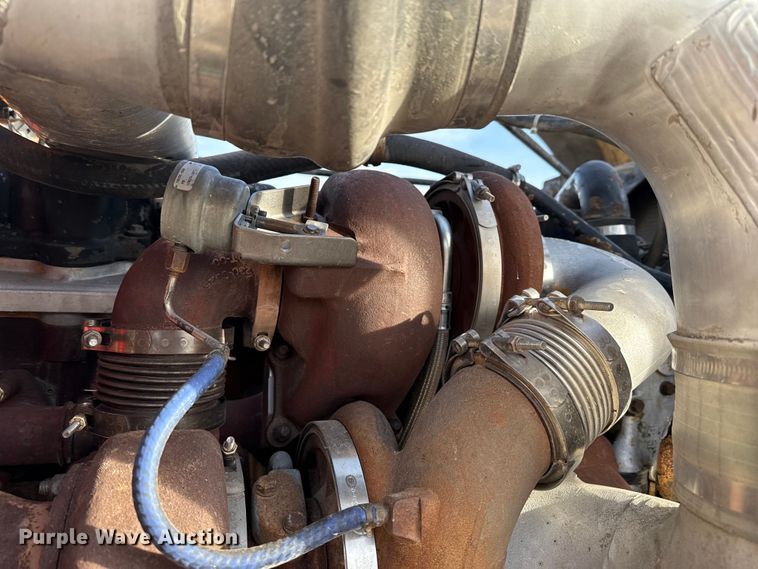 image for item EP2995 2005 Western Star 4900 semi truck