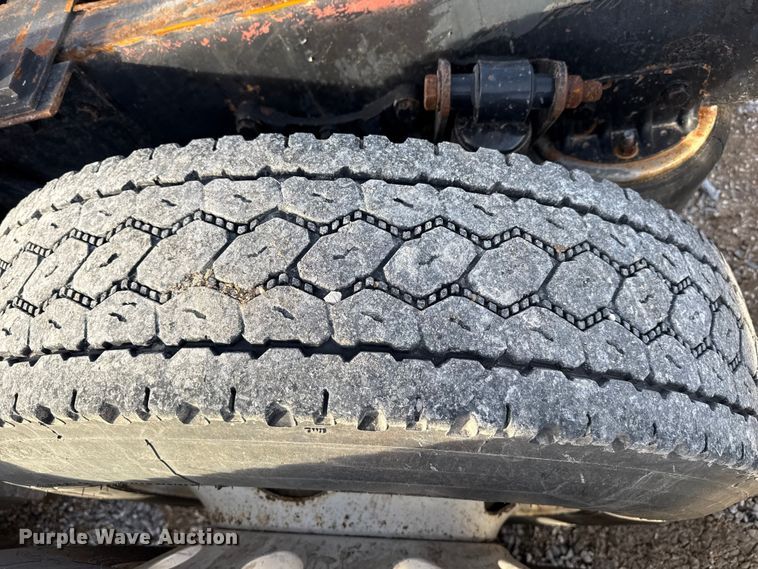 image for item EP2995 2005 Western Star 4900 semi truck