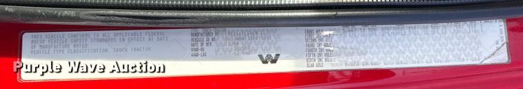 image for item EP2995 2005 Western Star 4900 semi truck