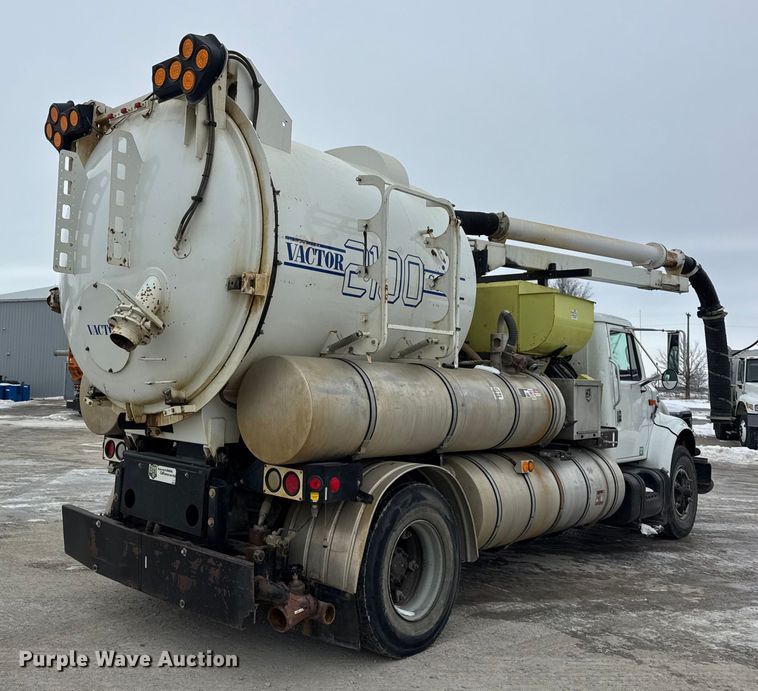 image for item ER0407 1999 International 4900 sewer jetter truck