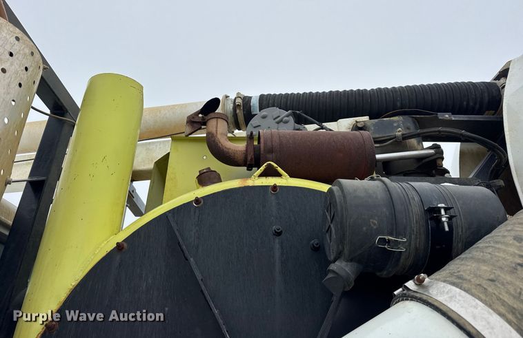 image for item ER0407 1999 International 4900 sewer jetter truck