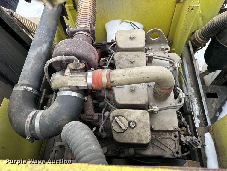 image for item ER0407 1999 International 4900 sewer jetter truck