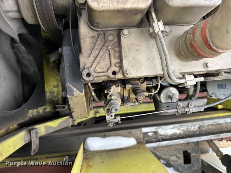 image for item ER0407 1999 International 4900 sewer jetter truck