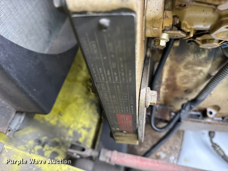 image for item ER0407 1999 International 4900 sewer jetter truck