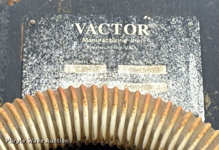 image for item ER0407 1999 International 4900 sewer jetter truck