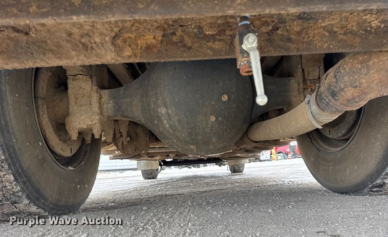 image for item ER0407 1999 International 4900 sewer jetter truck