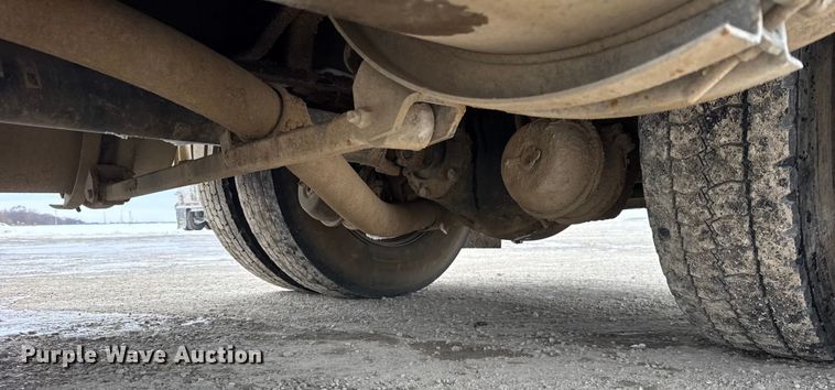 image for item ER0407 1999 International 4900 sewer jetter truck