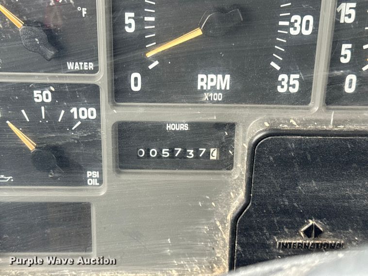 image for item ER0407 1999 International 4900 sewer jetter truck