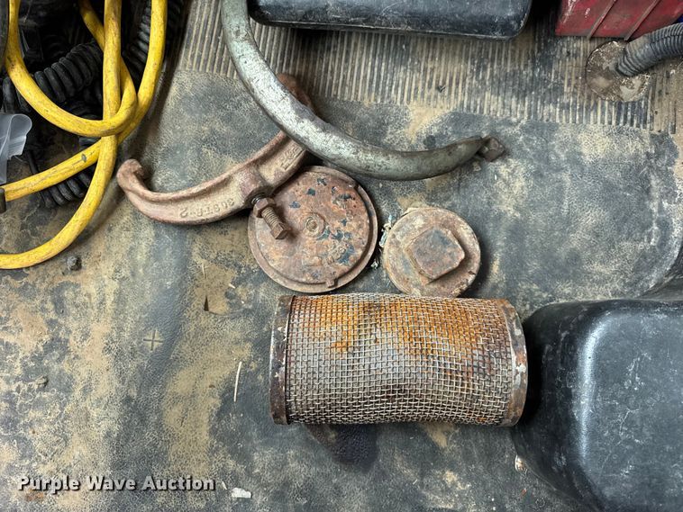 image for item ER0407 1999 International 4900 sewer jetter truck