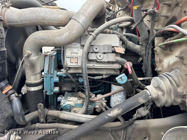 image for item ER0407 1999 International 4900 sewer jetter truck