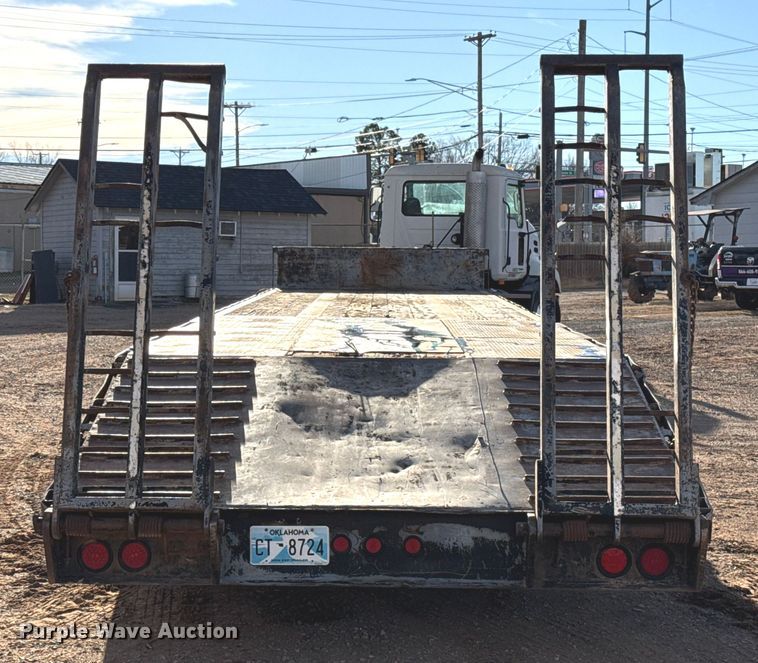 image for item ES5824 2000 Nuttall 350SD drop deck equipment trailer