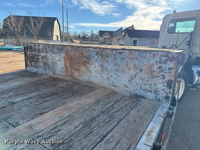 image for item ES5824 2000 Nuttall 350SD drop deck equipment trailer