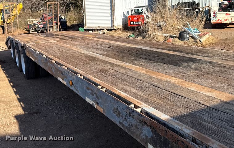 image for item ES5824 2000 Nuttall 350SD drop deck equipment trailer