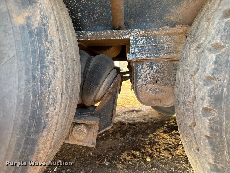 image for item ES5824 2000 Nuttall 350SD drop deck equipment trailer