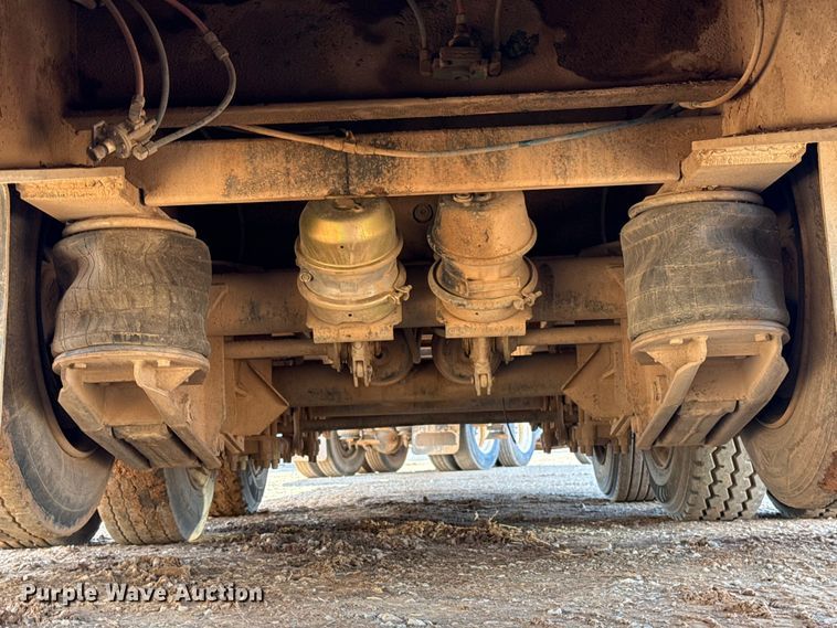 image for item ES5824 2000 Nuttall 350SD drop deck equipment trailer