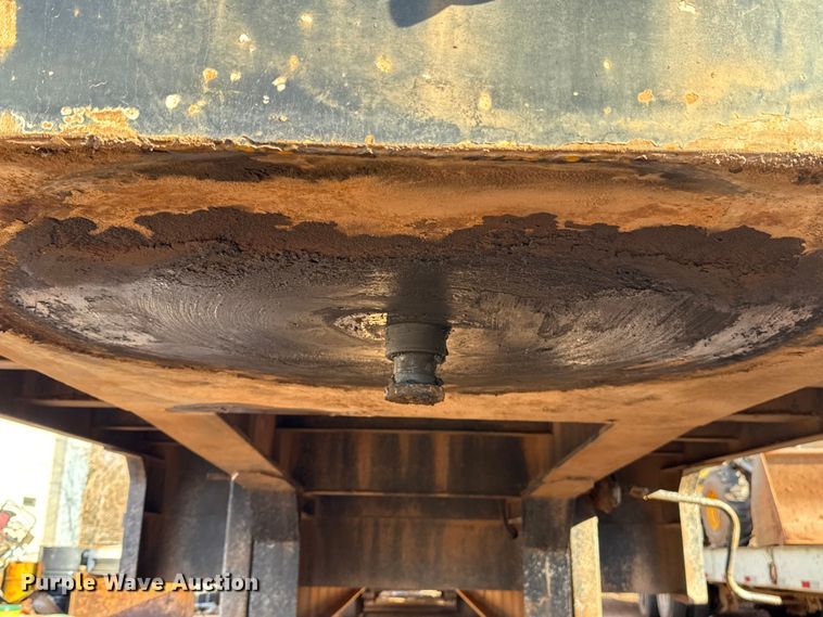 image for item ES5824 2000 Nuttall 350SD drop deck equipment trailer