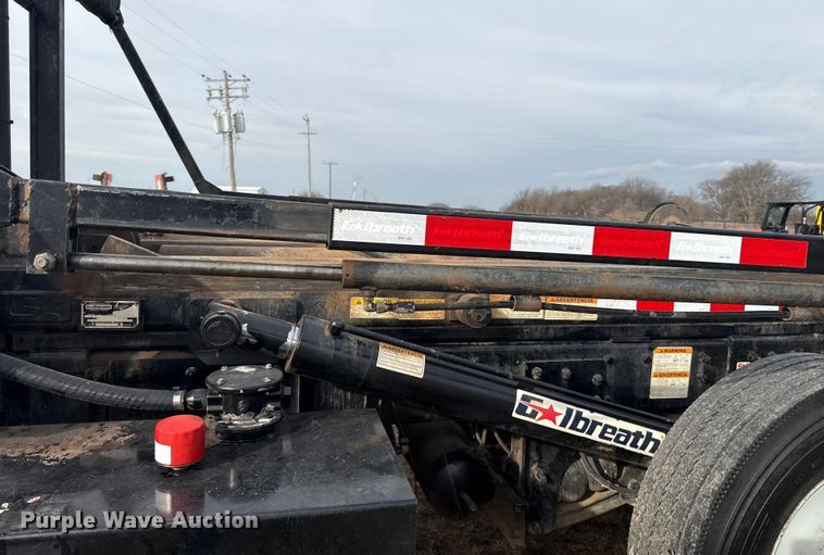 image for item ES5831 2020 Kenworth T880 roll-off container truck