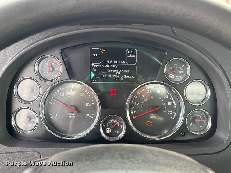 image for item ES5831 2020 Kenworth T880 roll-off container truck