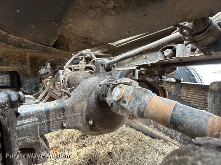 image for item ES5834 2019 Kenworth T880 roll-off container truck