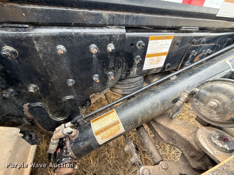 image for item ES5834 2019 Kenworth T880 roll-off container truck