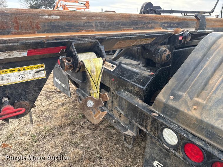 image for item ES5834 2019 Kenworth T880 roll-off container truck