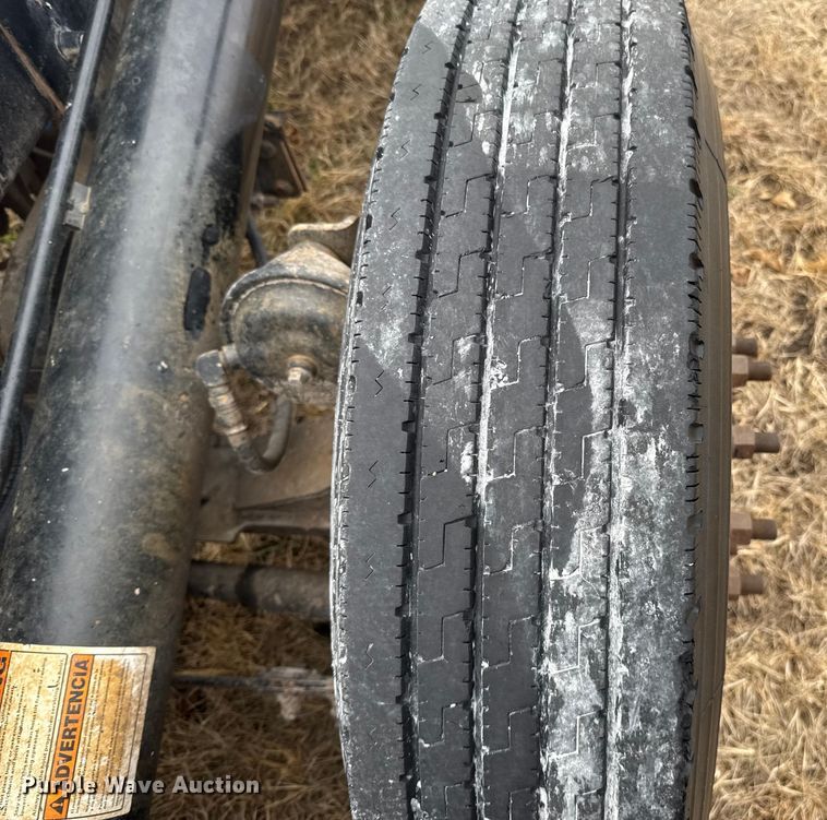 image for item ES5834 2019 Kenworth T880 roll-off container truck