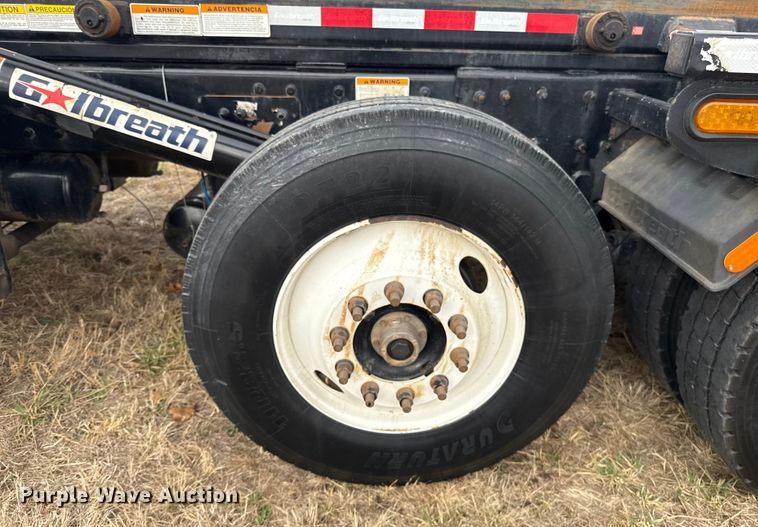 image for item ES5834 2019 Kenworth T880 roll-off container truck