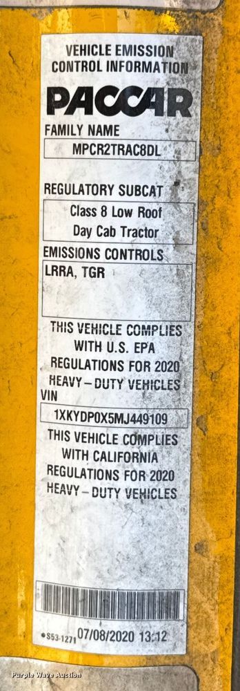 image for item ES5866 2021 Kenworth T680 semi truck