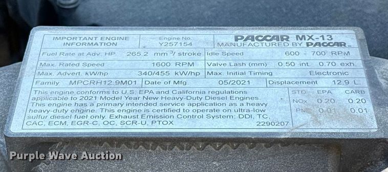 image for item ES5870 2022 Kenworth T680 semi truck