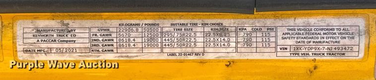 image for item ES5870 2022 Kenworth T680 semi truck