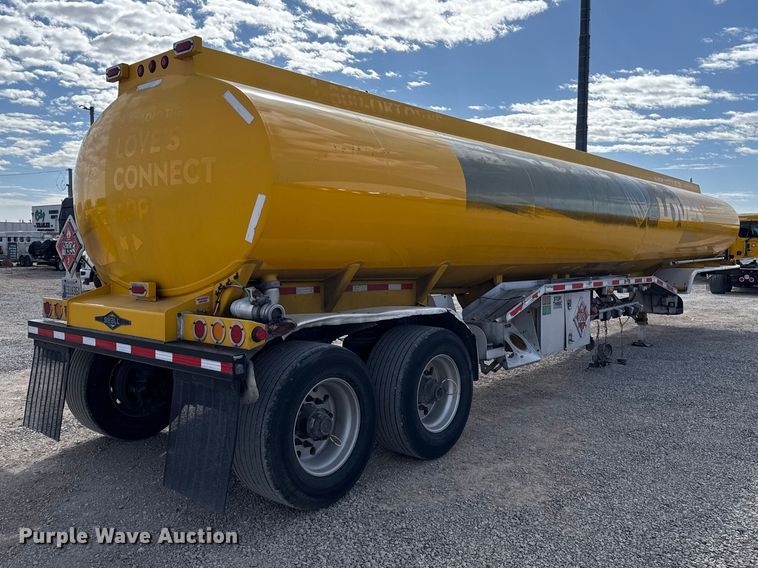 image for item ES5873 2010 Beall BAST-97-3-DC tank trailer