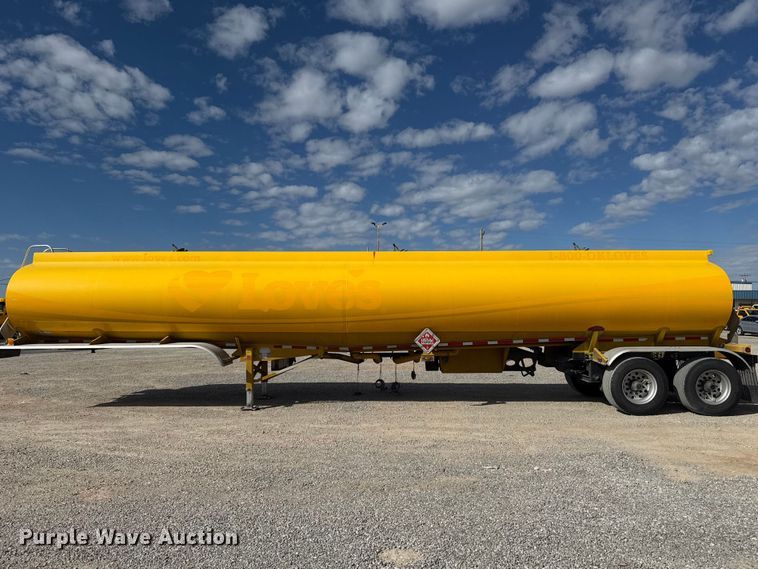 image for item ES5873 2010 Beall BAST-97-3-DC tank trailer