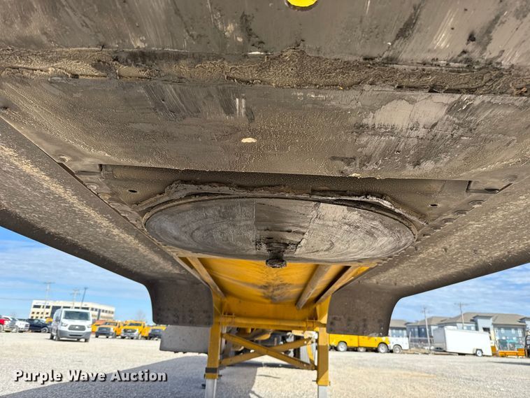 image for item ES5873 2010 Beall BAST-97-3-DC tank trailer