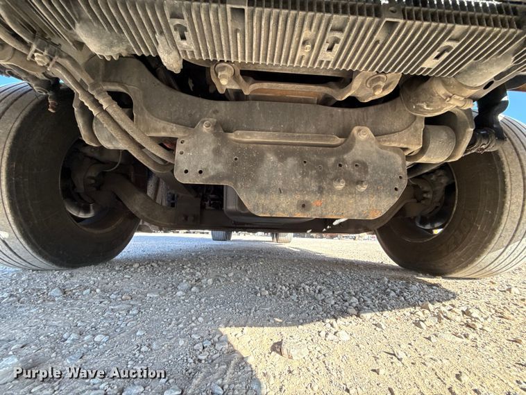 image for item ES5874 2021 Freightliner Cascadia 126 semi truck