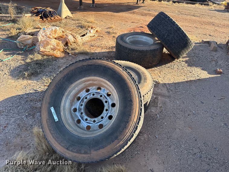 image for item ES5900 Wheels and tires