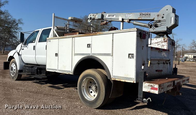 image for item ES8544 2008 Ford F650 Super Duty Crew Cab utility / service truck