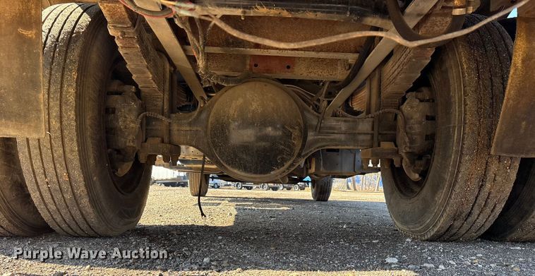 image for item ES8544 2008 Ford F650 Super Duty Crew Cab utility / service truck