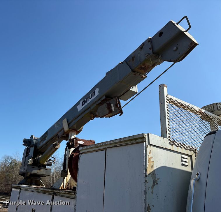 image for item ES8544 2008 Ford F650 Super Duty Crew Cab utility / service truck